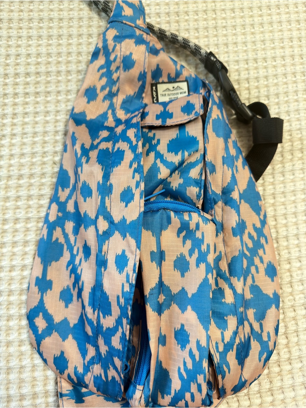 Kavu Crossbody Mini Rope - Picture 6 of 6